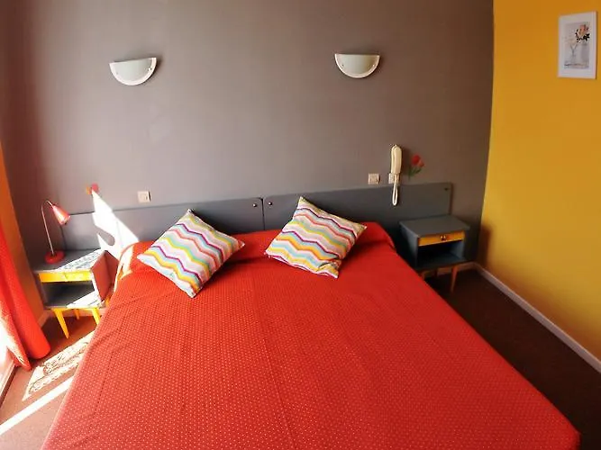 Hotel Bearn Bigorre 2*